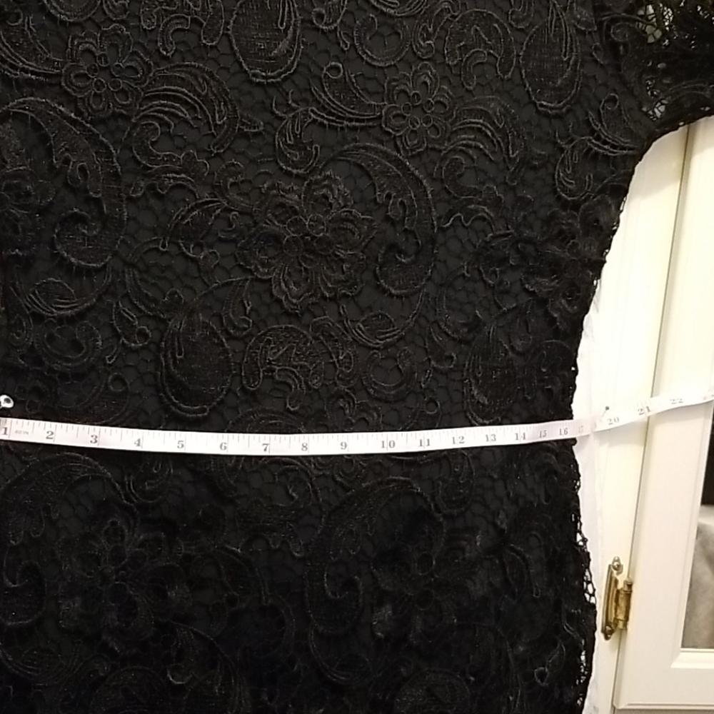 Dress - Picture 11 of 13